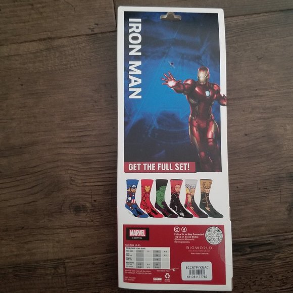 Marvel Iron Man 360 Crew Socks - Picture 2 of 4